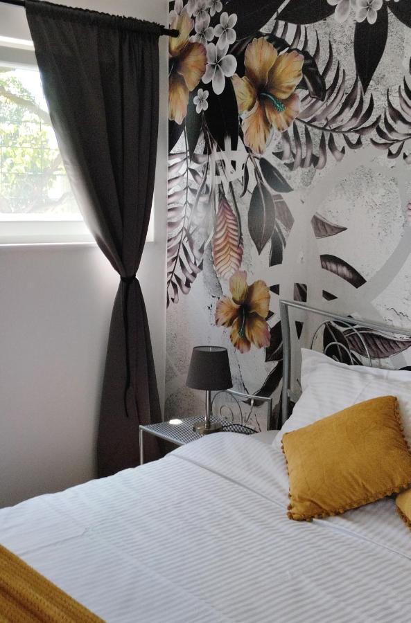 Relax House Lara In 克拉平斯凯托普利采 外观 照片